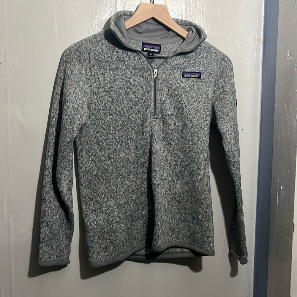 Patagonia three quarter zip